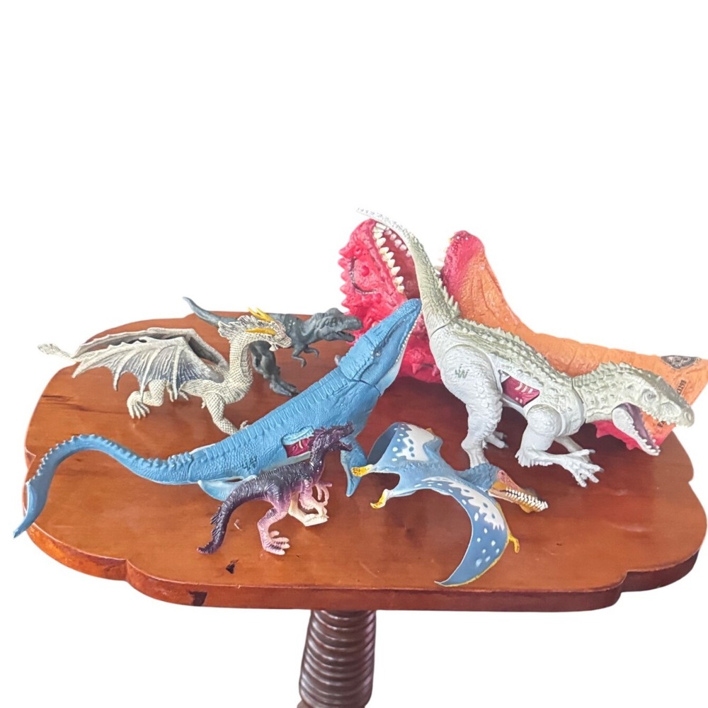 2 Jurassic World Dinosaur‎ Figures Plus Lot of 7 Total Mosasaurus Ect Preloved